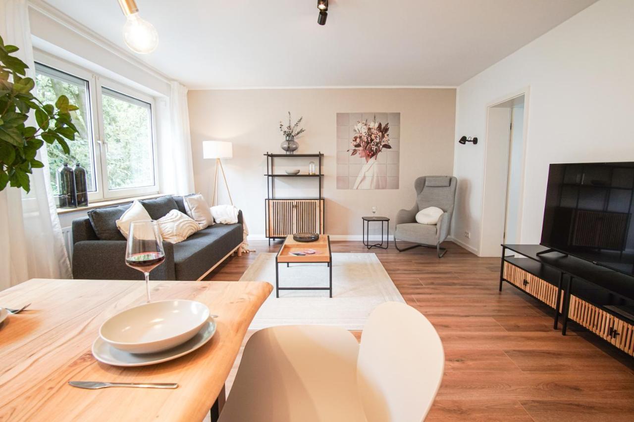 Homefy Bright And Cozy Holiday Apartment - Washer & Dryer - Free Parking Essen Buitenkant foto